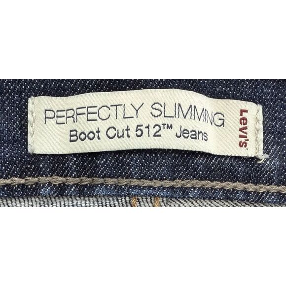 Levi's 512 Women's Perfectly Slimming Boot Cut Ankle Jeans Size 8P (Fit 28x28) - Picture 10 of 12